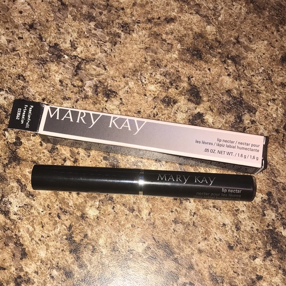 Mary Kay Lip nectar Passionfruit discontinued New in box - Picture 5 of 6